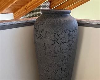 Faux Crackle Finish Urn.
