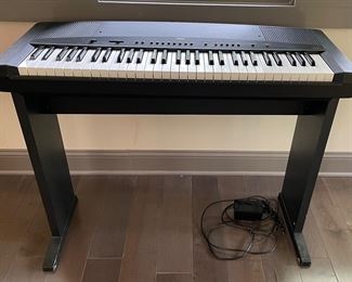 Yamaha YPP-35 Keyboard & Stand. Photo 1 of 3.