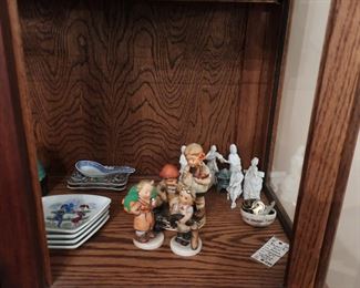 decor  (  not  hummels)