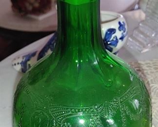 Vintage Owens Illinois Green Cameo 8" Decanter Whitehouse Vinegar Bottle