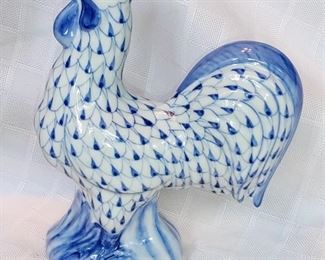 Andrea fish net blue & white porcelain rooster 7.5 tall