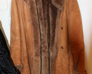 Vintage shearling coat in good condition