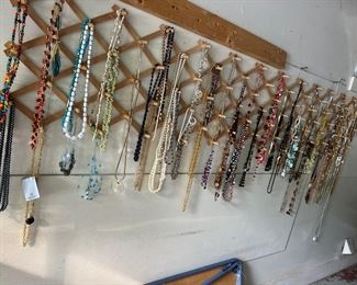 Necklaces Vintage