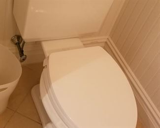 Kohler Memoirs commode