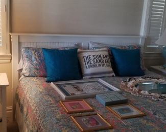 Beds, bedding artwork & decor