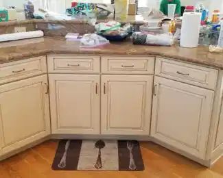 Kitchen island detail