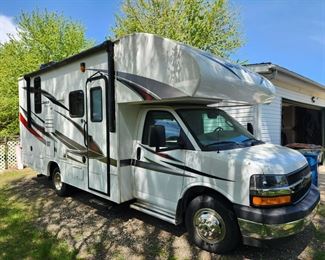 2018 Jayco Redhawk Motor Home