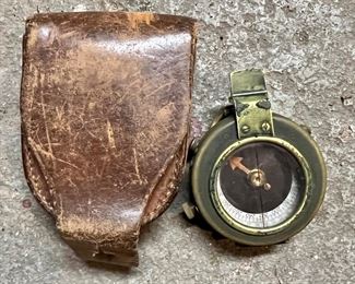 1918 MILITARY COMPASS 