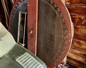 SAWBLADE (TO BE SOLD WITH SAWMILL ONLY)