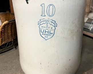 UHL POTTERY 10 CROCK