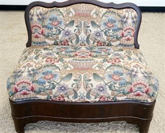 1085	EMPIRE MAHOGANY FLORAL UPHOLSTERED SETTEE, APPROXIMATELY 38 IN X 21 IN X 31 IN HIGH
