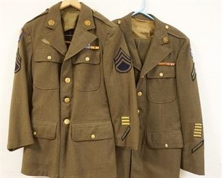 1171	2 US ARMY WWII ENLISTED SERVICE WINTER JACKETS W/PINS & PATCHES, SIZE 35R & 37 R, COMES W/HAT, HAS VERY SMALL PIN HOLES IN BACK
