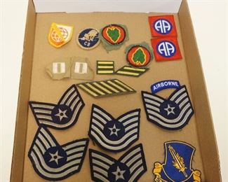 1188	LOT OF US MILITARY PATCHES
