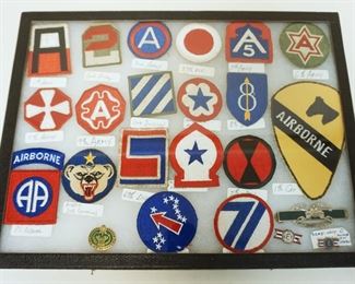 1190	LOT OF US MILITARY PATCHES & INSIGNIAS
