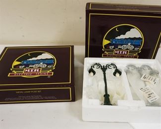 1205	MTH TRAIN METAL LAMP POST SETS NO 52, 2 BOXES
