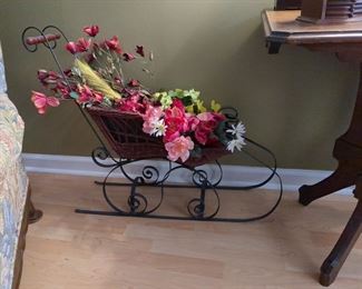 Decorative sleigh 