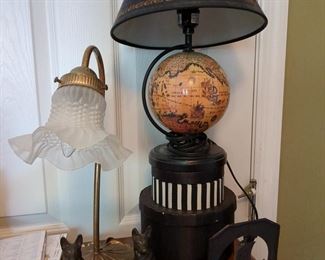 Table lamps, bookends