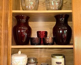 Vases, Candles