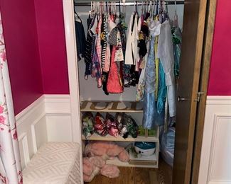 Little girls clothing, Hamper