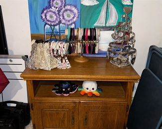 TV Stand, Women’s  accessories