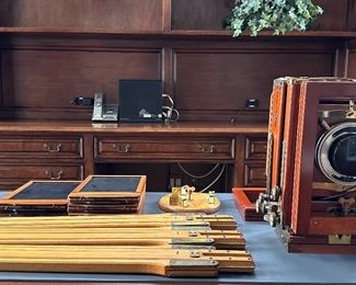 ANTIQUE CAMERA BY EASTMAN KODAK COMPANY