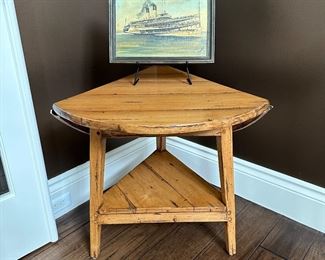 DROP SIDE ACCENT TABLE