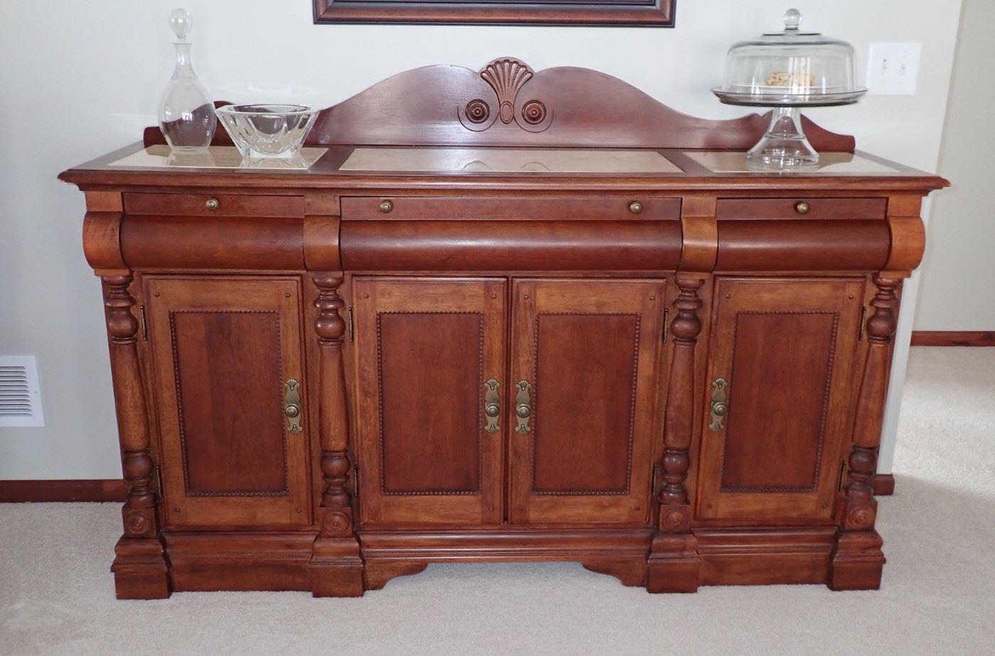 ELEGANT WITH FINE DETAILS BUFFET / LOTS OF STORAGE / LINED DRAWERS / A MUST SEE PIECE !!!