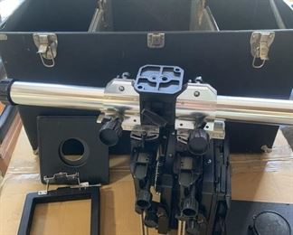 Toyo view camera in trunk/case, includes accessories