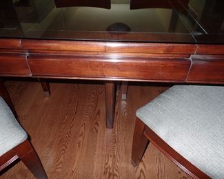 DETAILED CARVED ASIAN TABLE WITH 6 CHAIRS