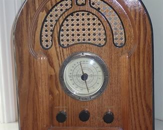 VINTAGE RADIO