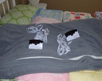 ELECTRIC BLANKET
