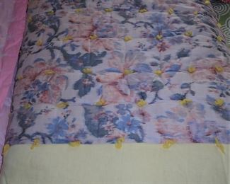 FLORAL QUILT