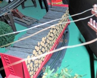 FULL TOWN WITH 3 TRAINS RUNNING THUR IT - WITH BUILDING - VEHICALS - TREES - PEOPLE - BASEBALL FIELD & PLAYERS - TRAIN STATION - TRAIN WITH FULL CARS - LOGS - ANIMALS - ETC.