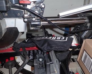 CRAFTSMAN 10" SLIDING COMPOUND MITER SAW W/ LASER TRAC