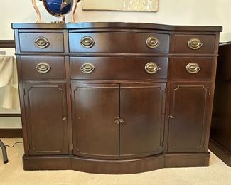 DREXEL MAHOGANY BUFFET