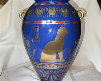 FRANKIN MINT THE GOLDEN VASE OF BAST