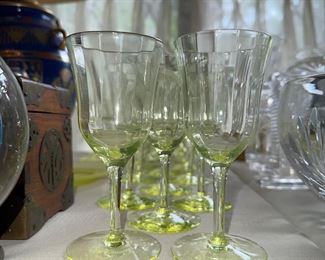 URANIUM GLASS