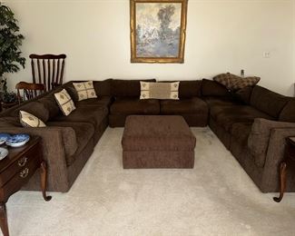 VINTAGE BROWN SECTIONAL SOFA