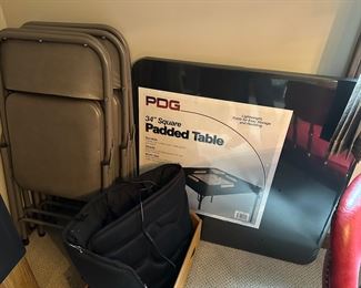 FOLDING CHAIRS, CARD TABLE