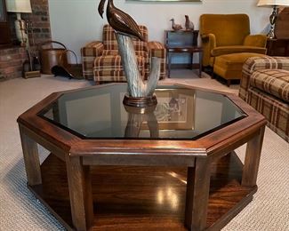 WOOD & GLASS COFFEE TABLE, WOOD PELICAN 