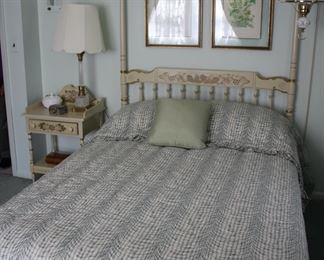 Hitchcock style stenciled bedroom furniture 