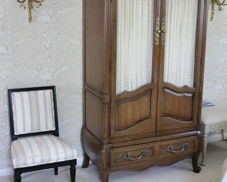 "Fancher" French style bedroom set