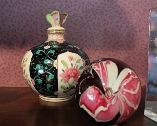 Herend Siang Noir perfume & glass paperweight 