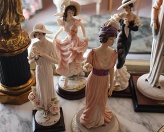 Armani & Sandro Maggiono figures