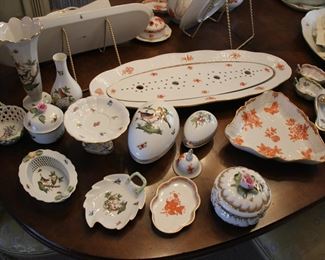 Lots of Herend - Rothschild Bird, Chinese Bouquet rust, Queen Victoria.....