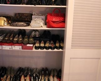 LOTS of vintage ladies clothing ,shoes & accessories 
