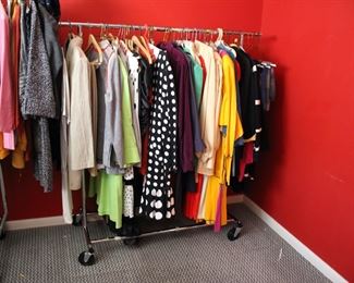 LOTS of vintage ladies clothing ,shoes & accessories 