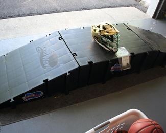 Landwave skateboard ramps