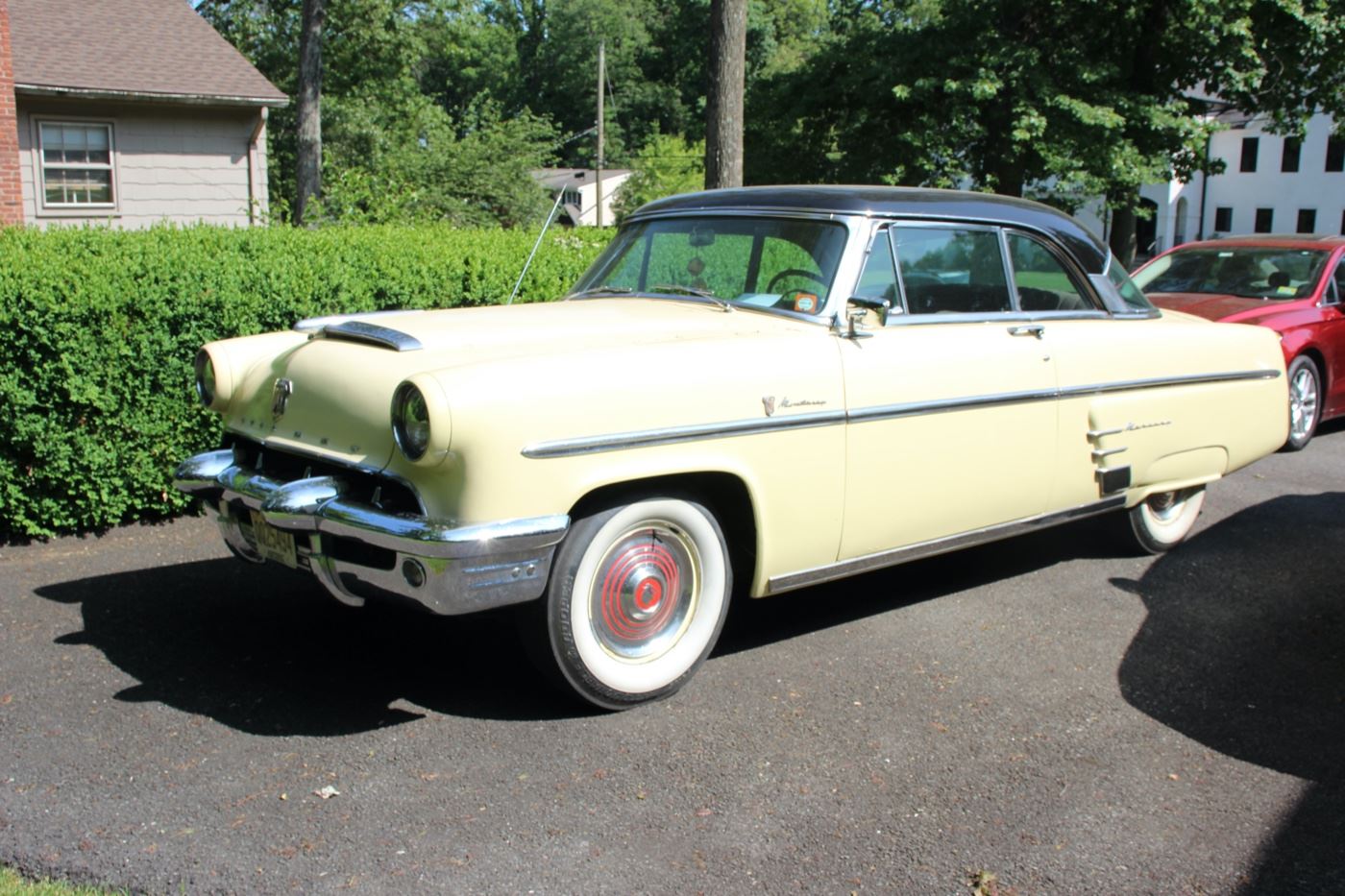 1953 Mercury Monterey  -runs great - more info and photos below