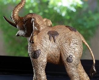 Jiang Tie-Feng Golden Elephant Bronze Sculpture Statue Fingerhut Tie Feng Jiang TieFeng 18x6.5x17in